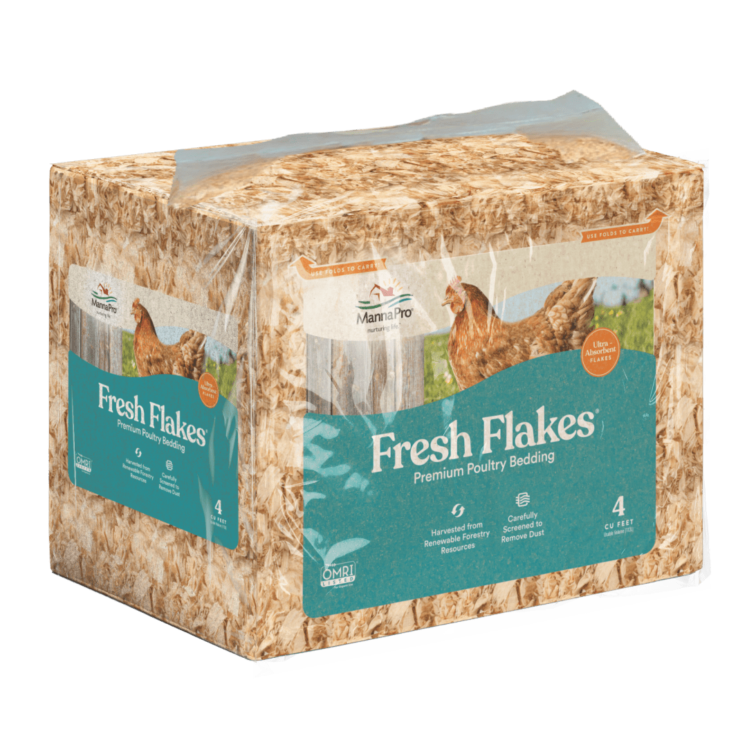 Manna Pro Fresh Flakes, 4 Cubic Feet