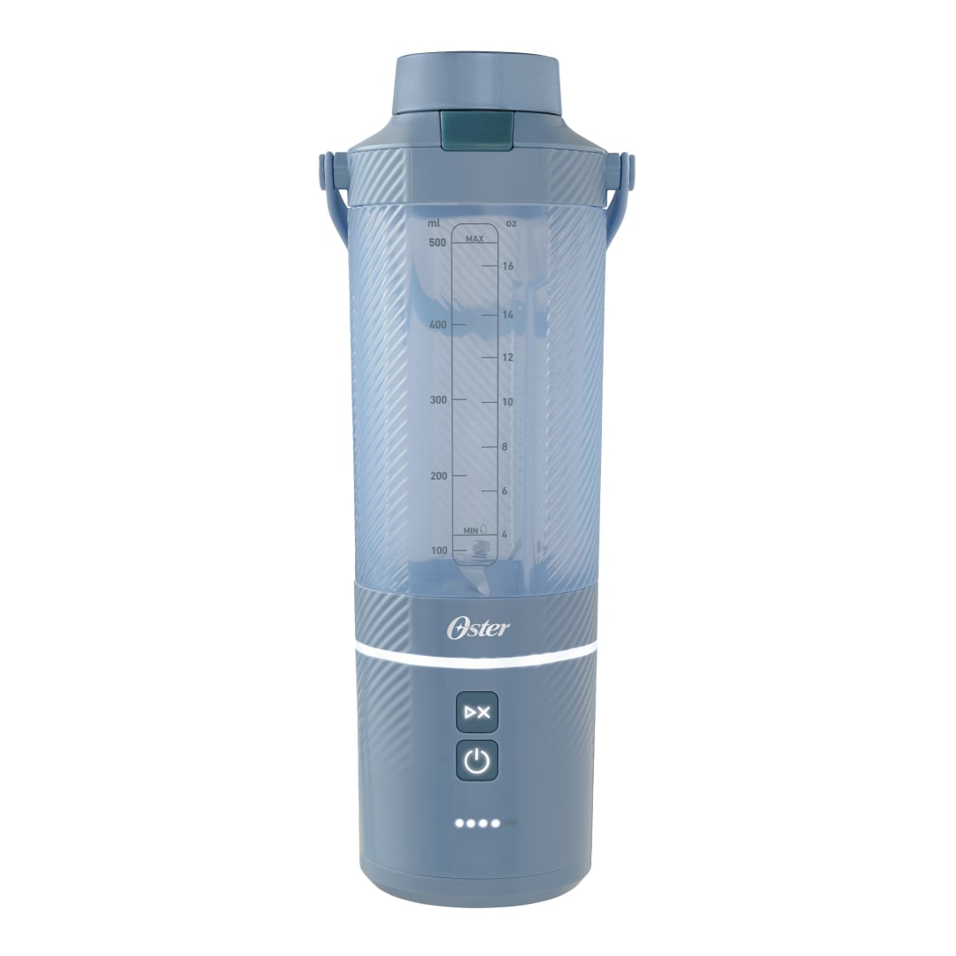 Oster Licuadora Porttil, GoMAX, 590 ml de Capacidad, para Batidos y Smoothies, Tecnologa Antiatasco, Tapas a Prueba de Derrames, Recargable USB-C, Color Azul, BLSTGFP-MH20-000