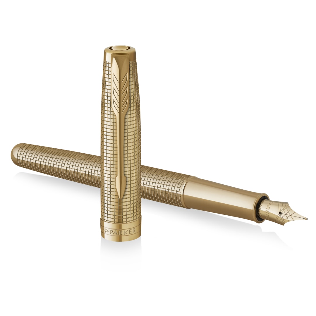 Pluma estilográfica Parker Sonnet Ciselé Edición Especialcapuchóncuerpo y acabado en orofinoplumín de oro macizo de 18 quilatestinta negra y convertidor