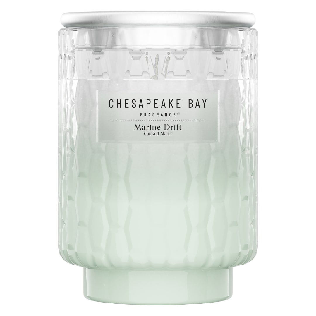 Chesapeake Bay Vela perfumada | Vela mediana | Marine Drift | Regalos perfectos para mujeres
