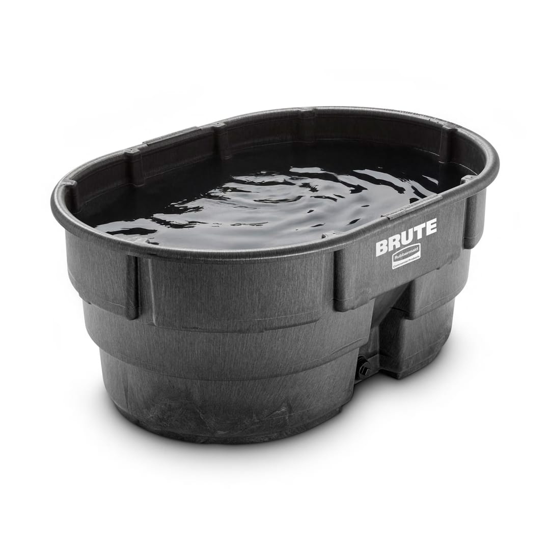 BRUTE 150 Gallon Stock Tank