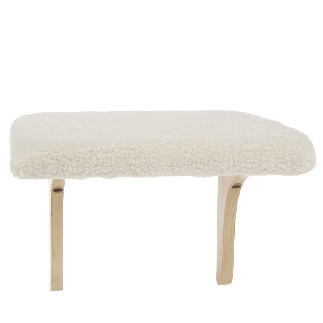 SmartyKat Paw Perch Sturdy Foam Padded Windowsill Cat Perch with Faux-Lambswool Cream Cover