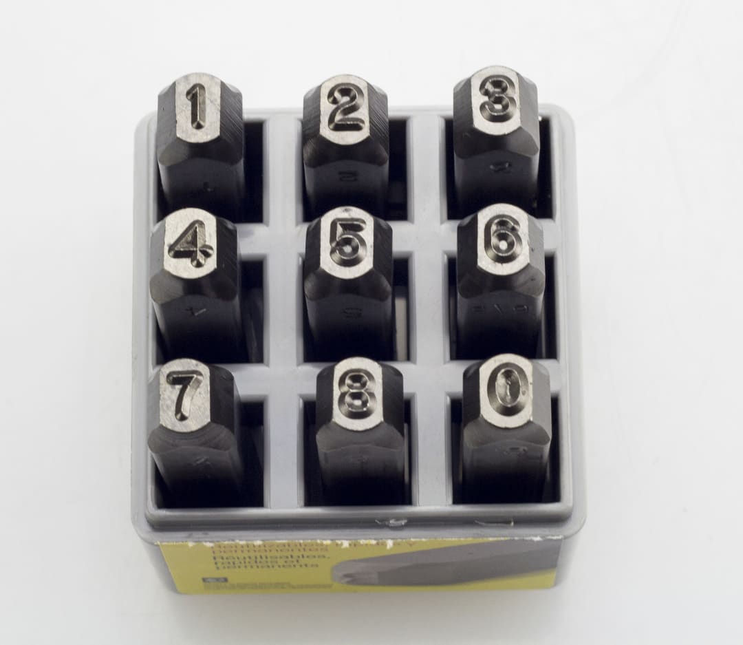 Stamp Set-3/32" Number Reversed 9 Pieces