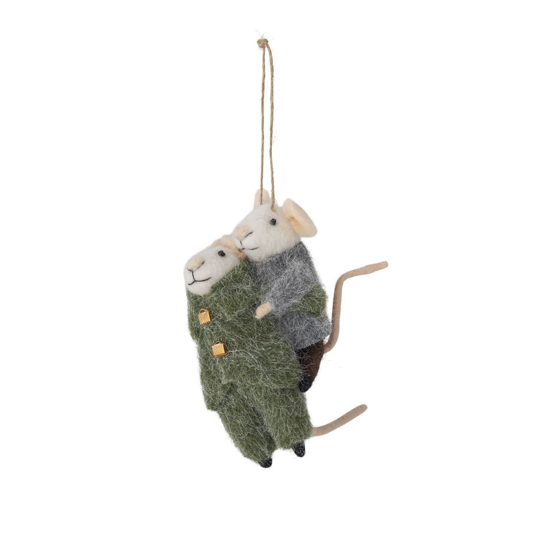 82072987 - Peo Ornament, Green, Wool STOCK: 300