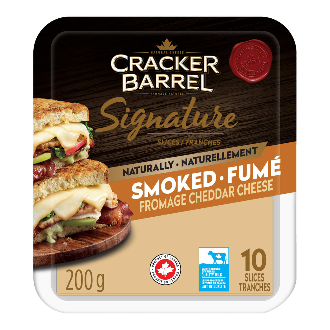 Cracker Barrel Signature Smoked Cheddar Cheese Slices, 200g