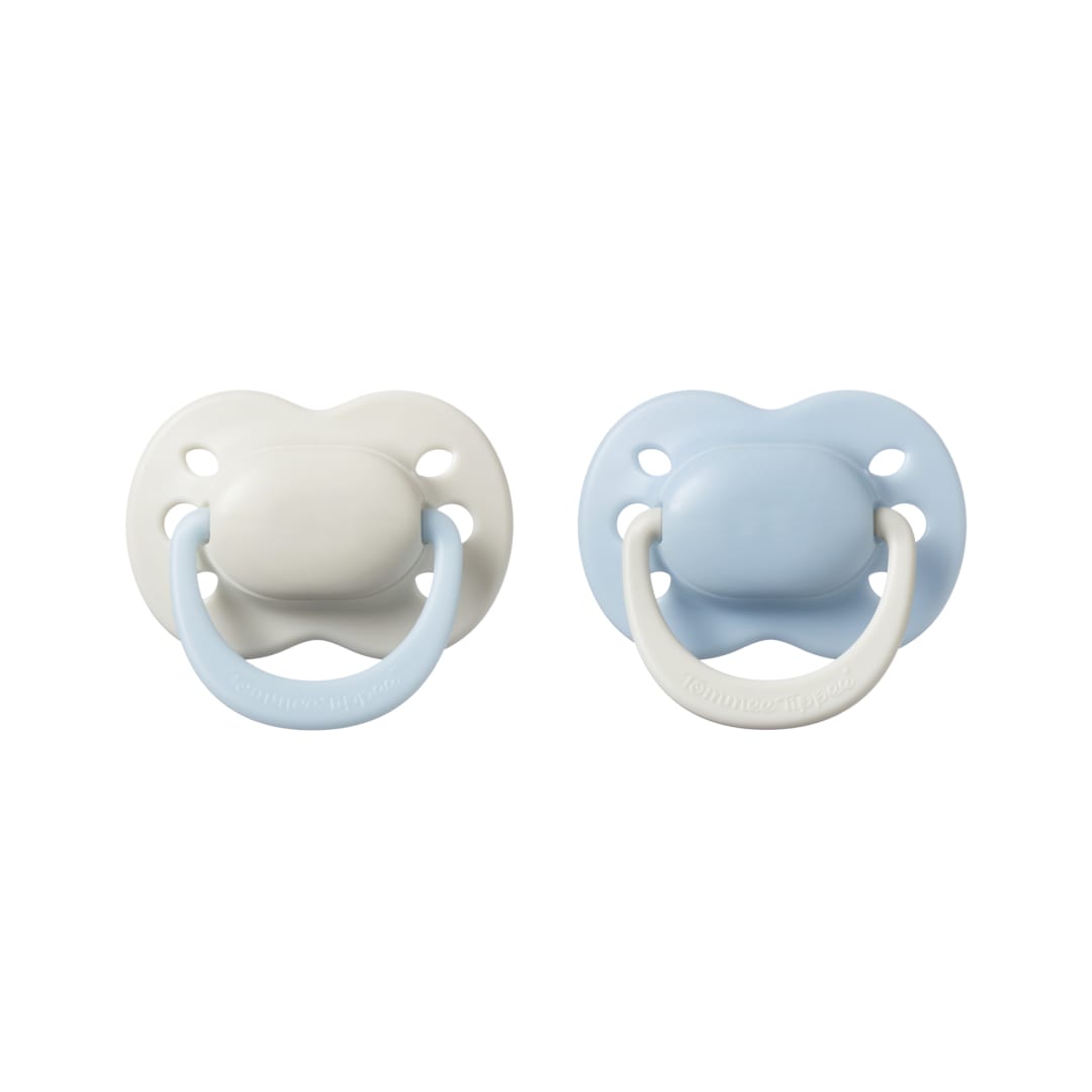 TT 2 X 0-2M NEWBORN SIL SOOTHER BOY
