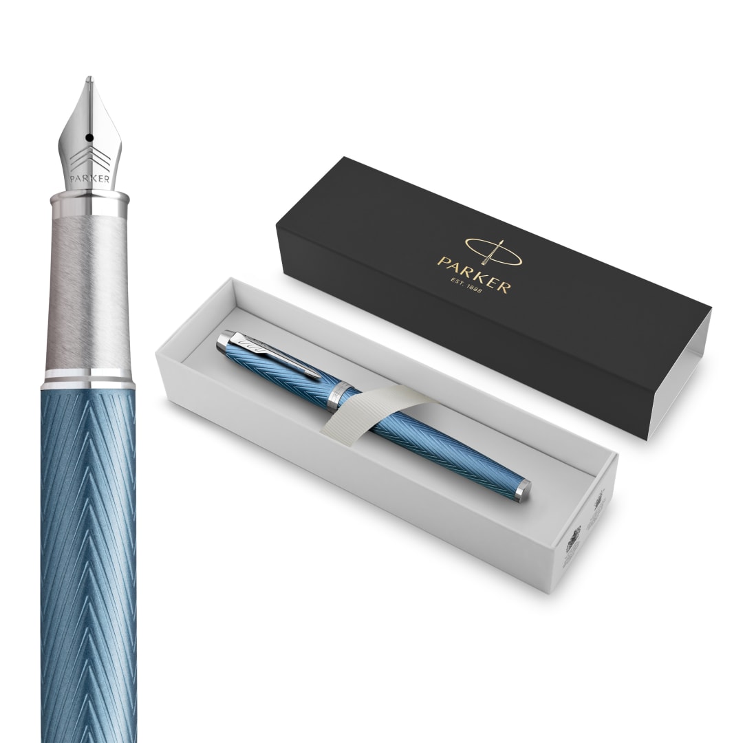 Parker Im Pluma Estilográfica, Azul-Gris Premium Con Adornos Cromados, Punta Fina Con Recambio De Tinta Azul, Estuche De Regalo