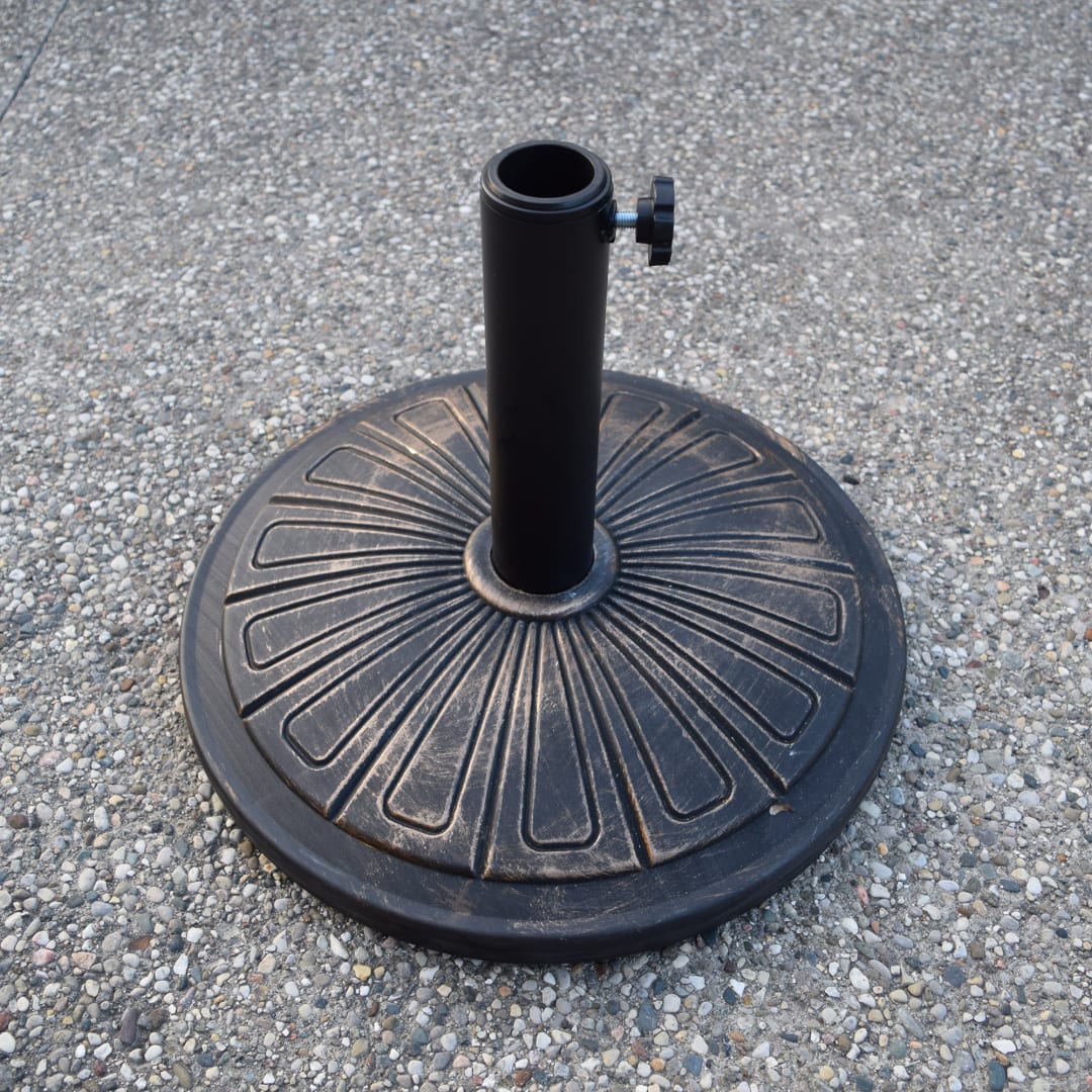 Antique Bronze 28 lb Round Plastic and Concrete Patio Umbrella Base