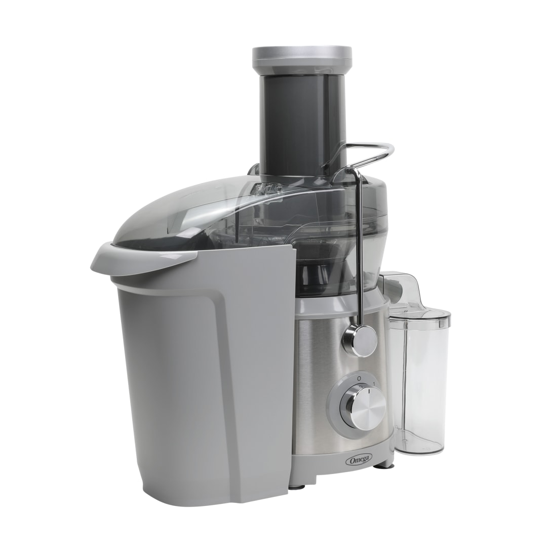 OMJCHSXLCSV13 - Omega High Speed Juicer With Extra Large Chute, Silver