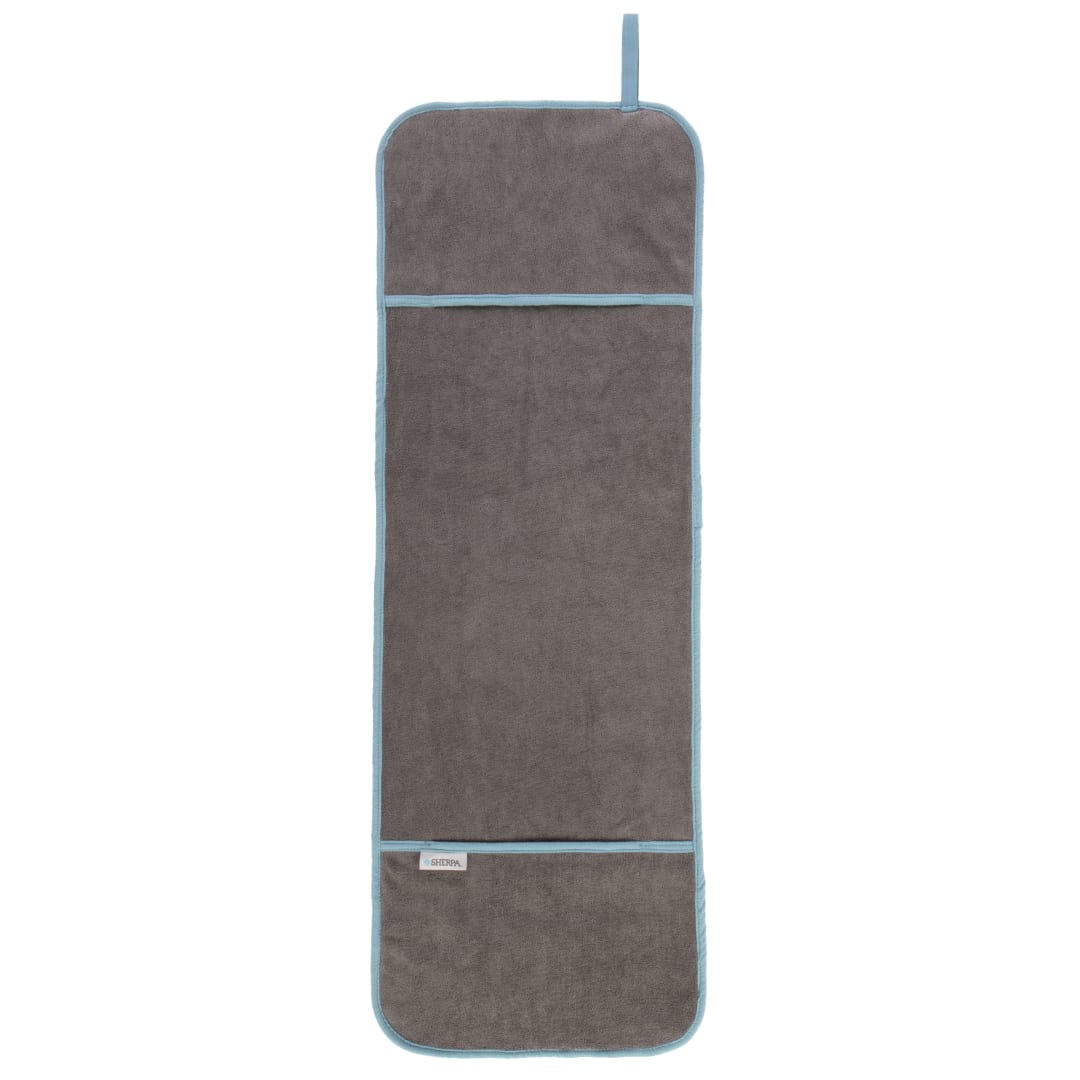 Sherpa Quick Clean Machine Washable Odor Absorbing Quick Dry Pet Towel, Gray