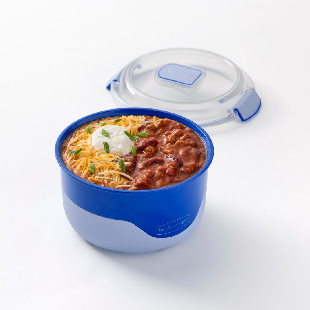 Rubbermaid Pack & Go 900 mL Large Round Microwavable Container, 100% Leakproof Meal Prep Container, Dishwasher-Safe and Microwave-Safe