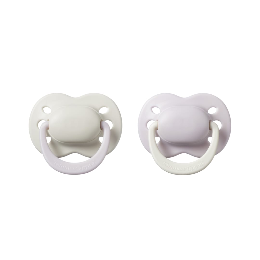 TT 2 X 0-2M NEWBORN SIL SOOTHER GIRL