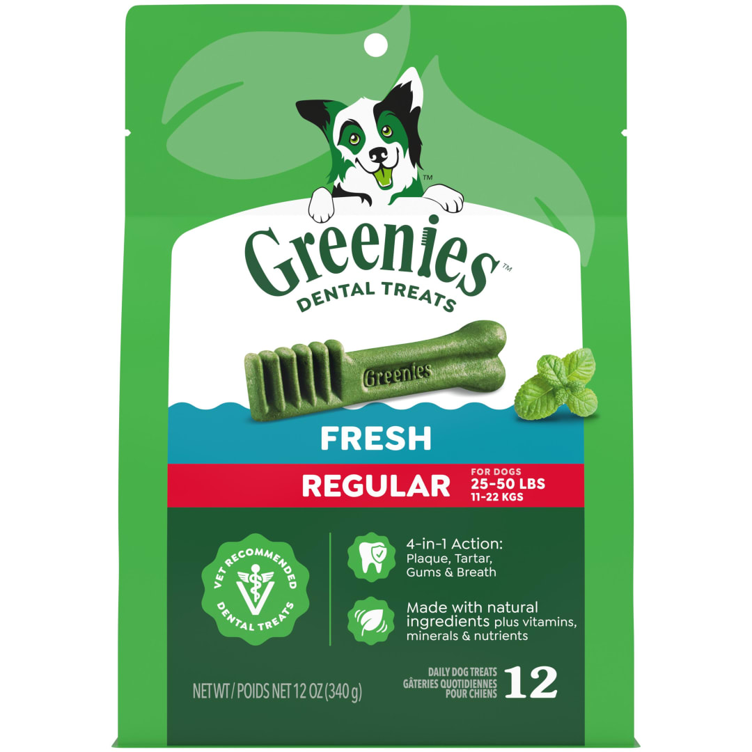 GREENIES Regular Natural Dog Dental Care Chews Oral Health Dog Treats Fresh Flavor, 12 oz. Pack (12 Treats)