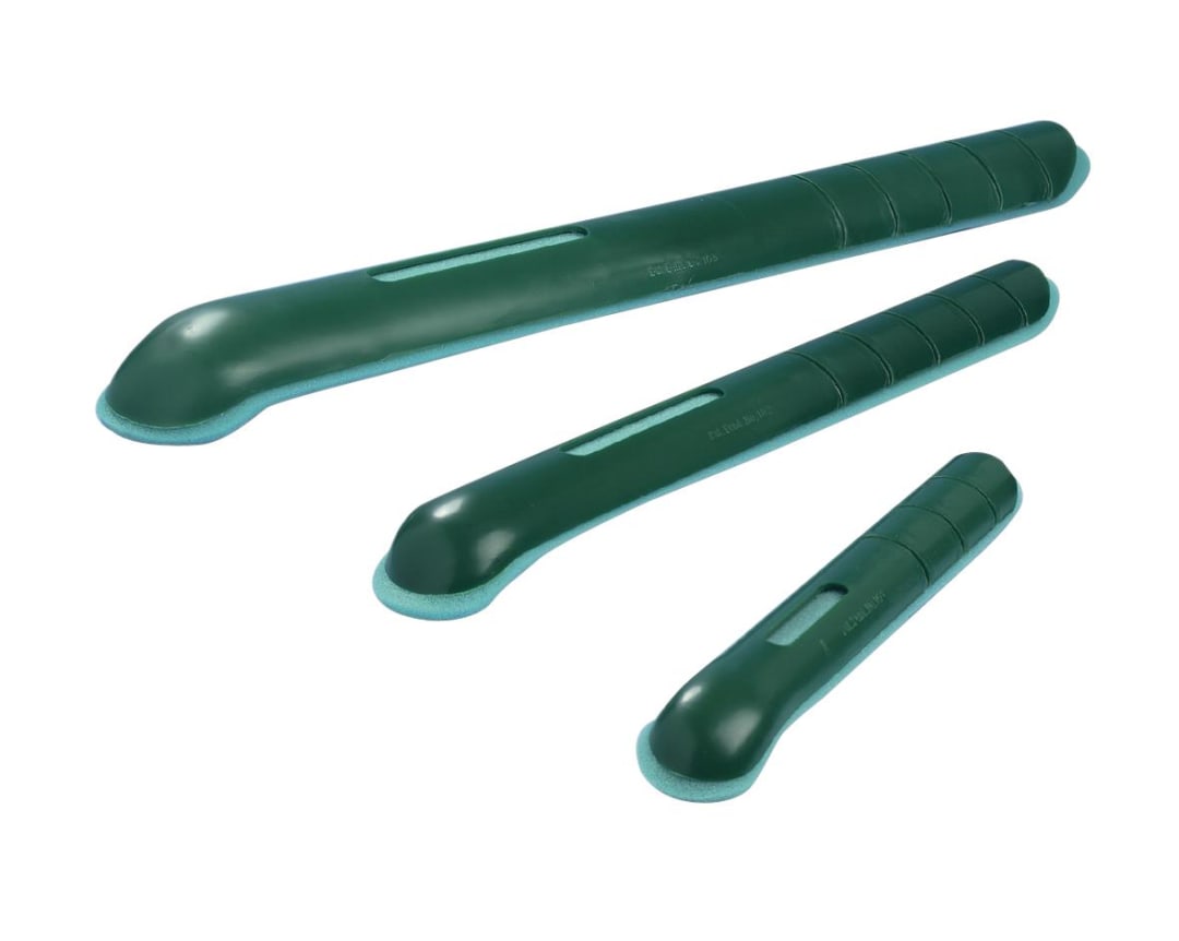 BUSTER Plastic Leg Splint, Green, 3 x 20cm, Small