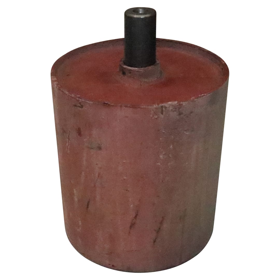 Wastebuilt® Replacement for Leach 8-3/4" Diameter x 10-1/4" Wide Ground Roller with Axle