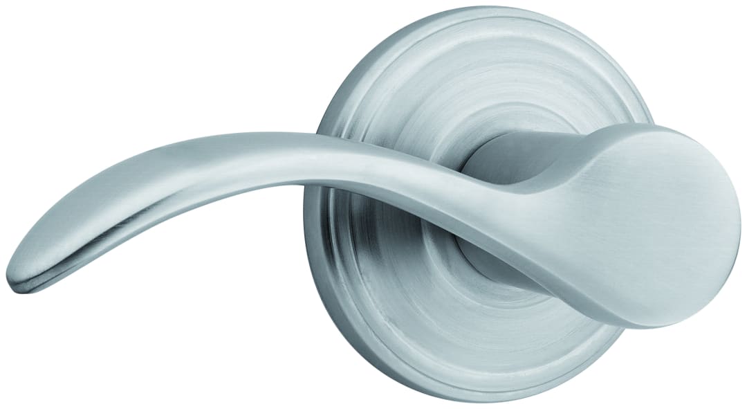 Pembroke Hall/Closet Lever in Polished Chrome