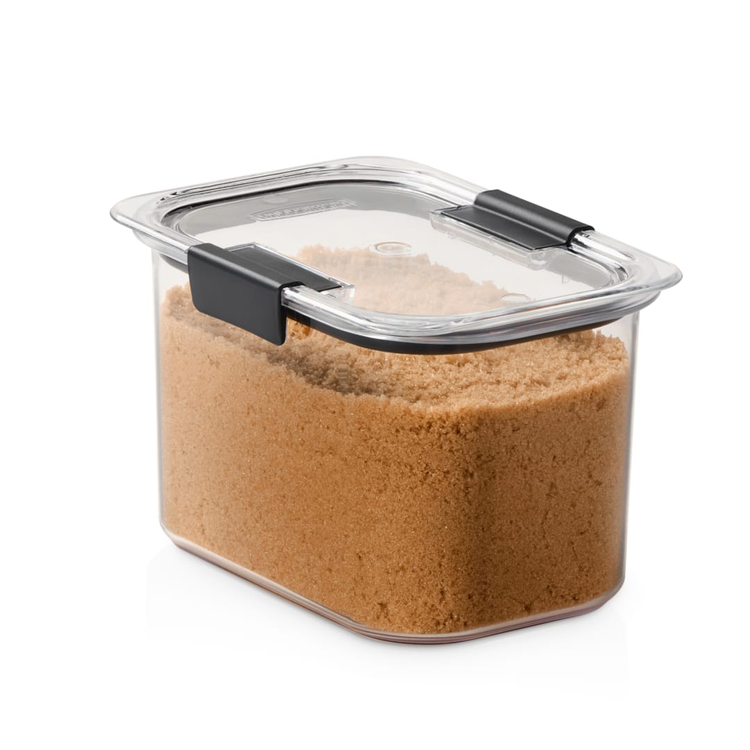 Rubbermaid Brilliance Pantry 7.8-Cup Food Storage Container