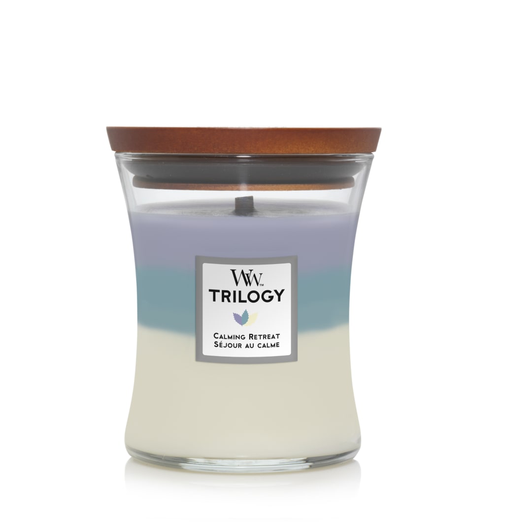 WoodWick Trilogy vela perfumada mediana en forma de reloj de arena con Pluswick Innovation | Retiro de paz
