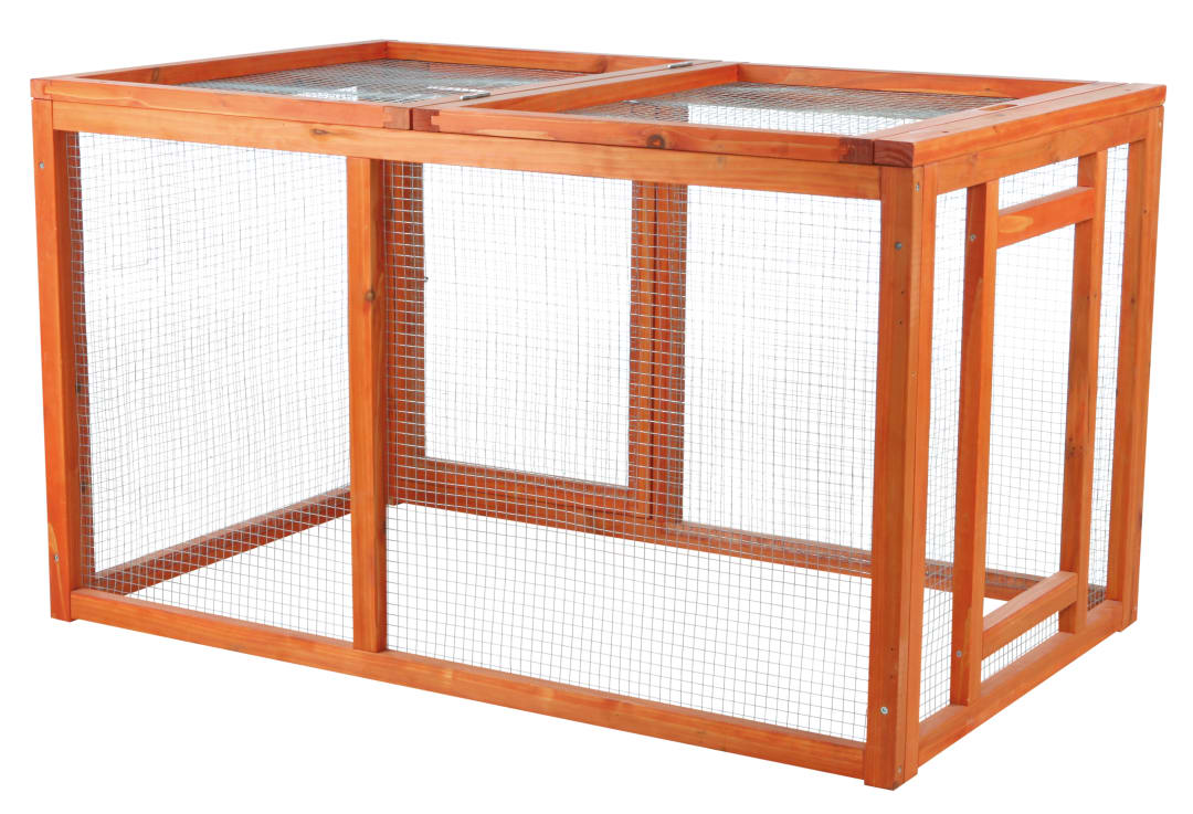 natura Chicken Outdoor Run with Covered Top