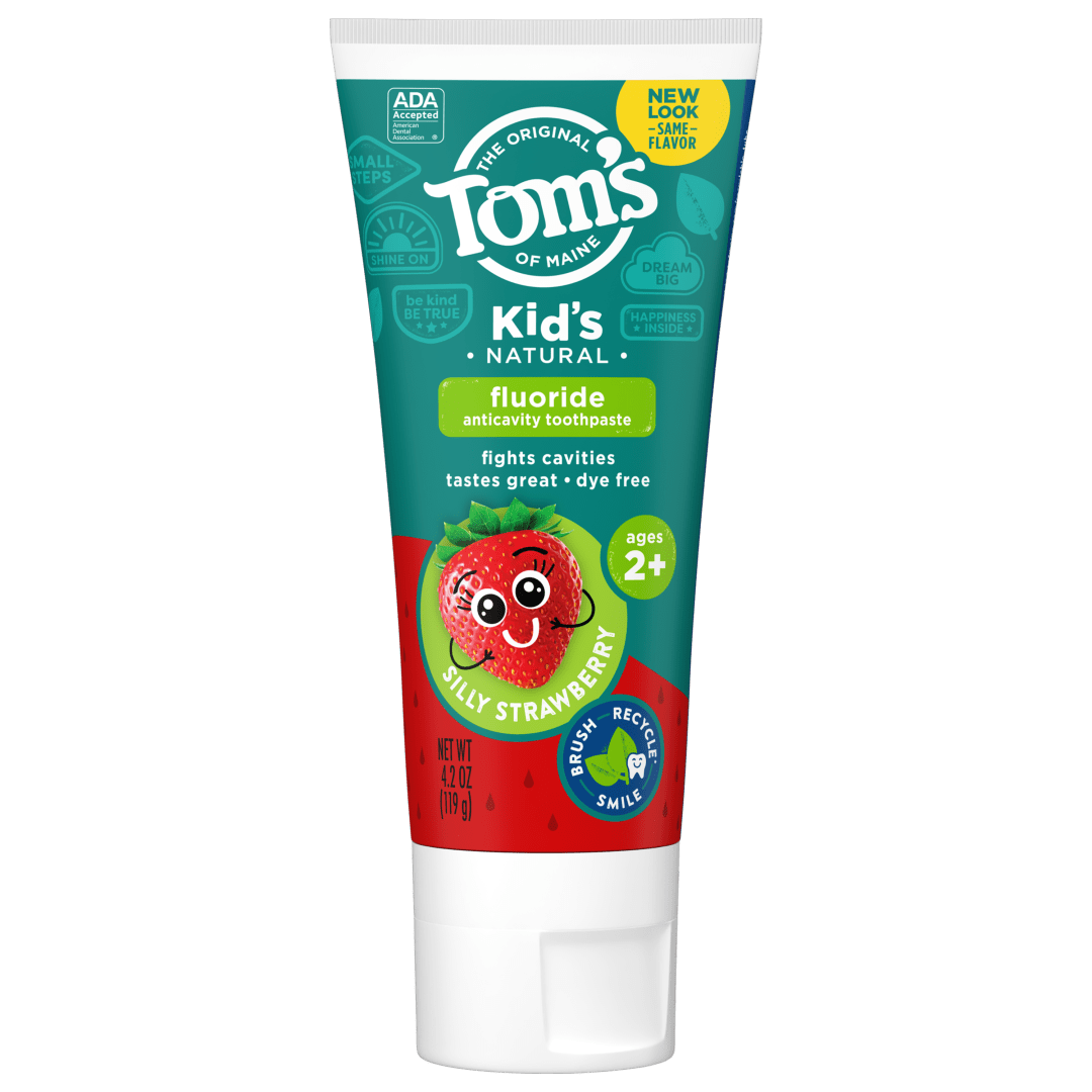 Tom's of Maine Kids Toothpaste, Natural Toothpaste, Kids Toothpaste, Silly Strawberry, 4.2 Ounce, 3-Pack