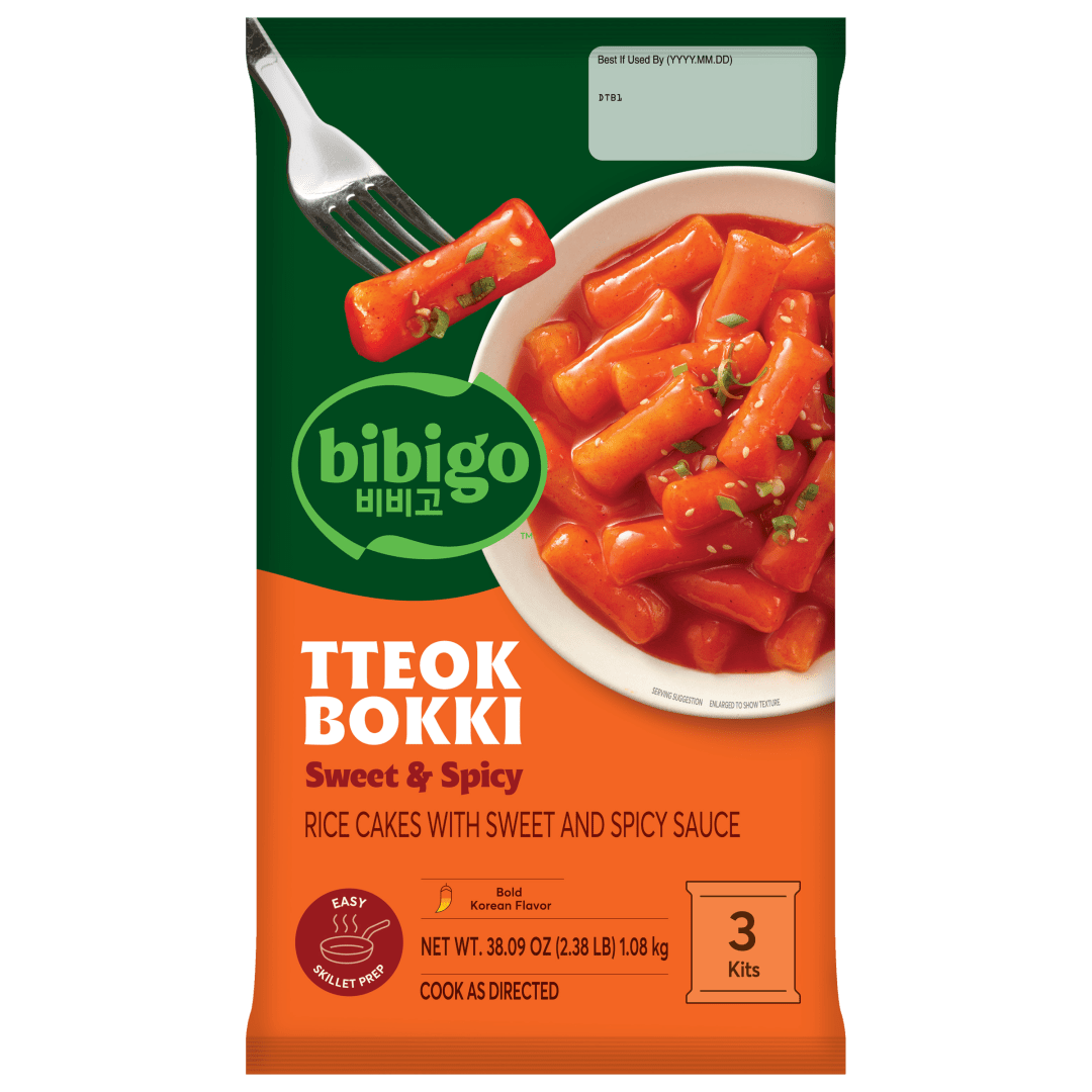 Tteokbokki Rice Cakes with Sweet & Spicy Sauce