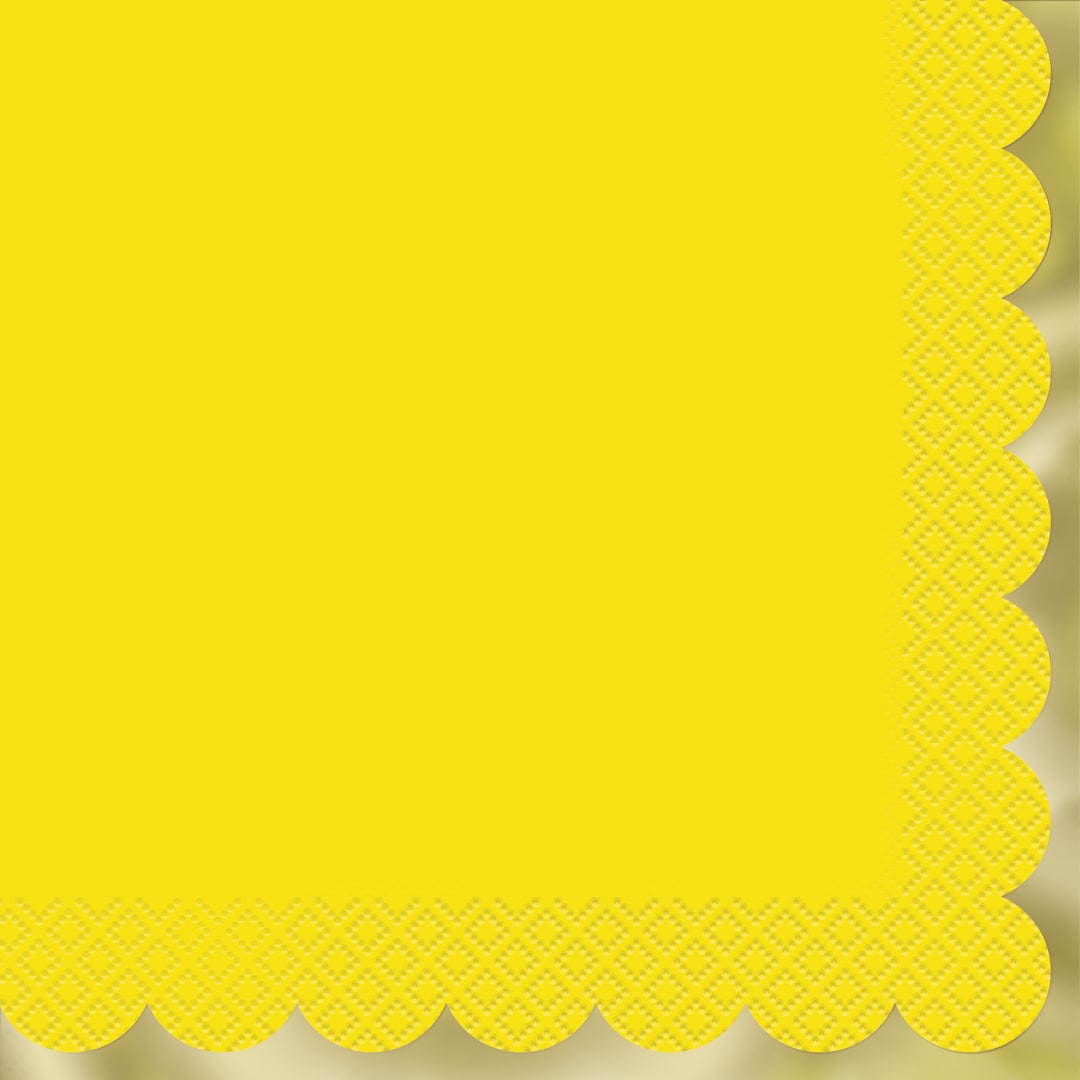 Yellow Pastel Scalloped Luncheon Napkins, 20ct - Foil Stamping