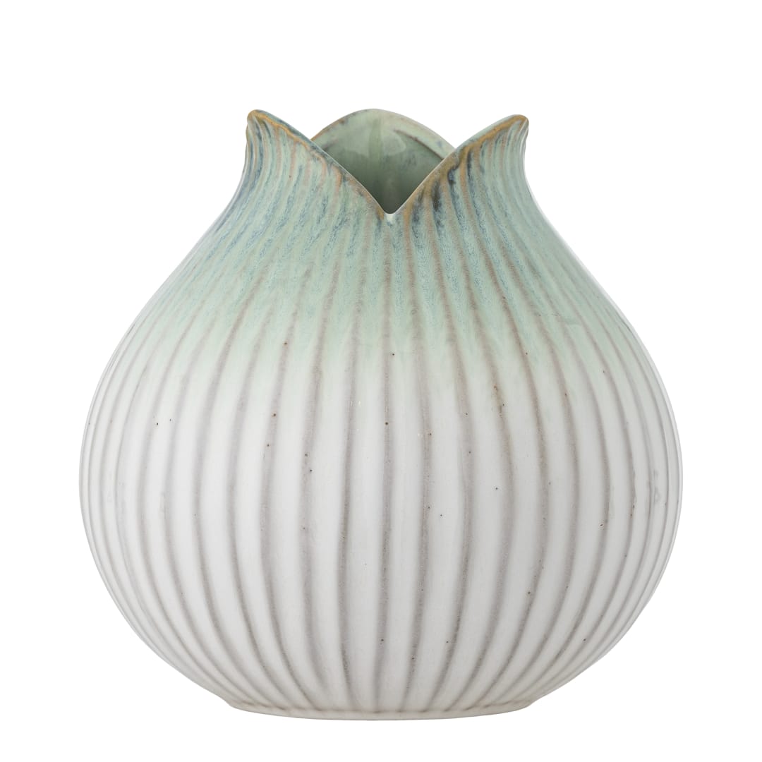 82072629 - Skylar Vase, Green, Stoneware STOCK: 300