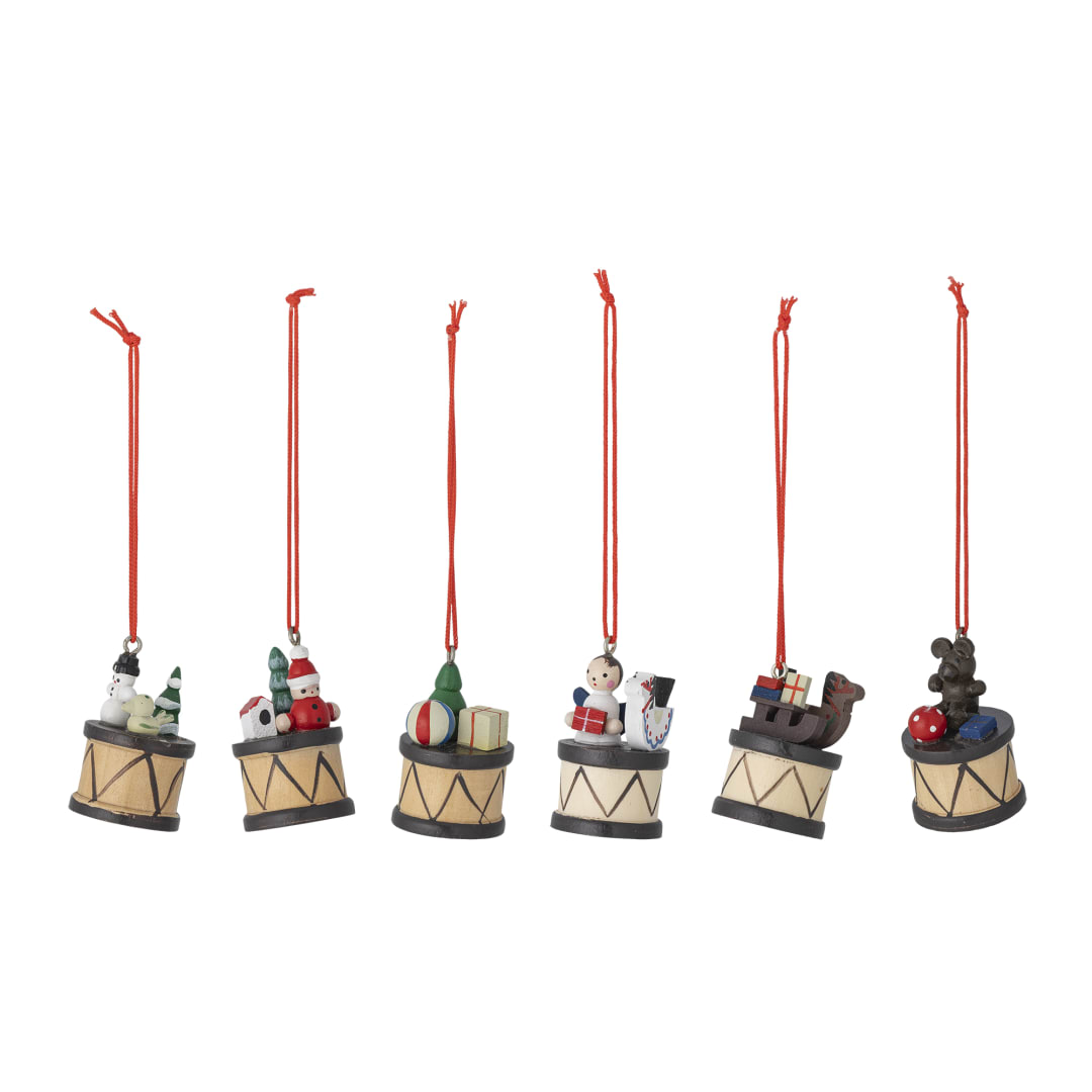 82072917 - Bertie Ornament, Red, Birch STOCK: 136