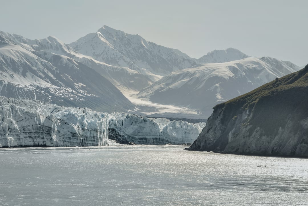 Sailing the Hubbard Glacier