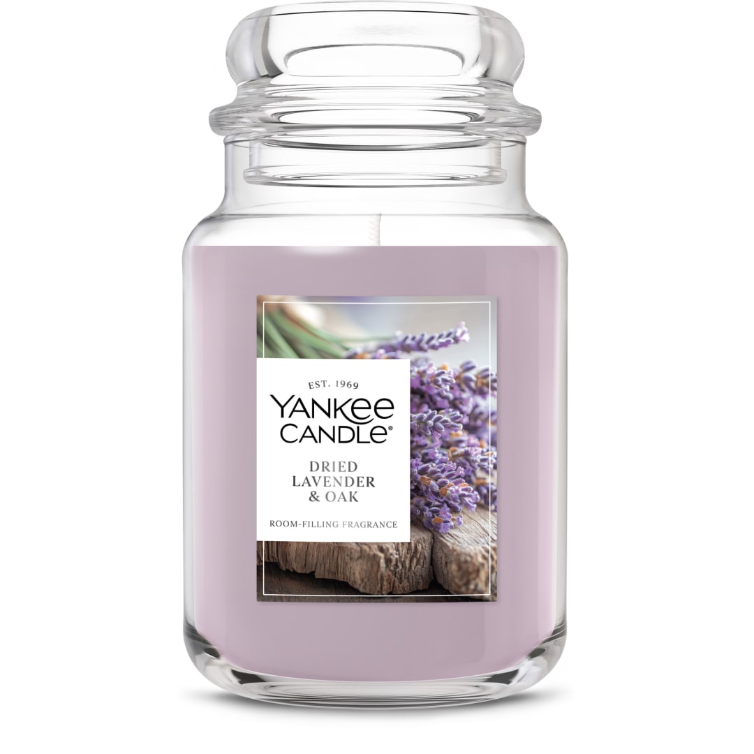 Yankee Candle® Large Jar Scented Candle with up to 150 Hour Burn Time, Premium Plant Wax Blend for Consistent Burn, 22 oz Jar Candle with Room Filling Fragrance, Dried Lavender & Oak