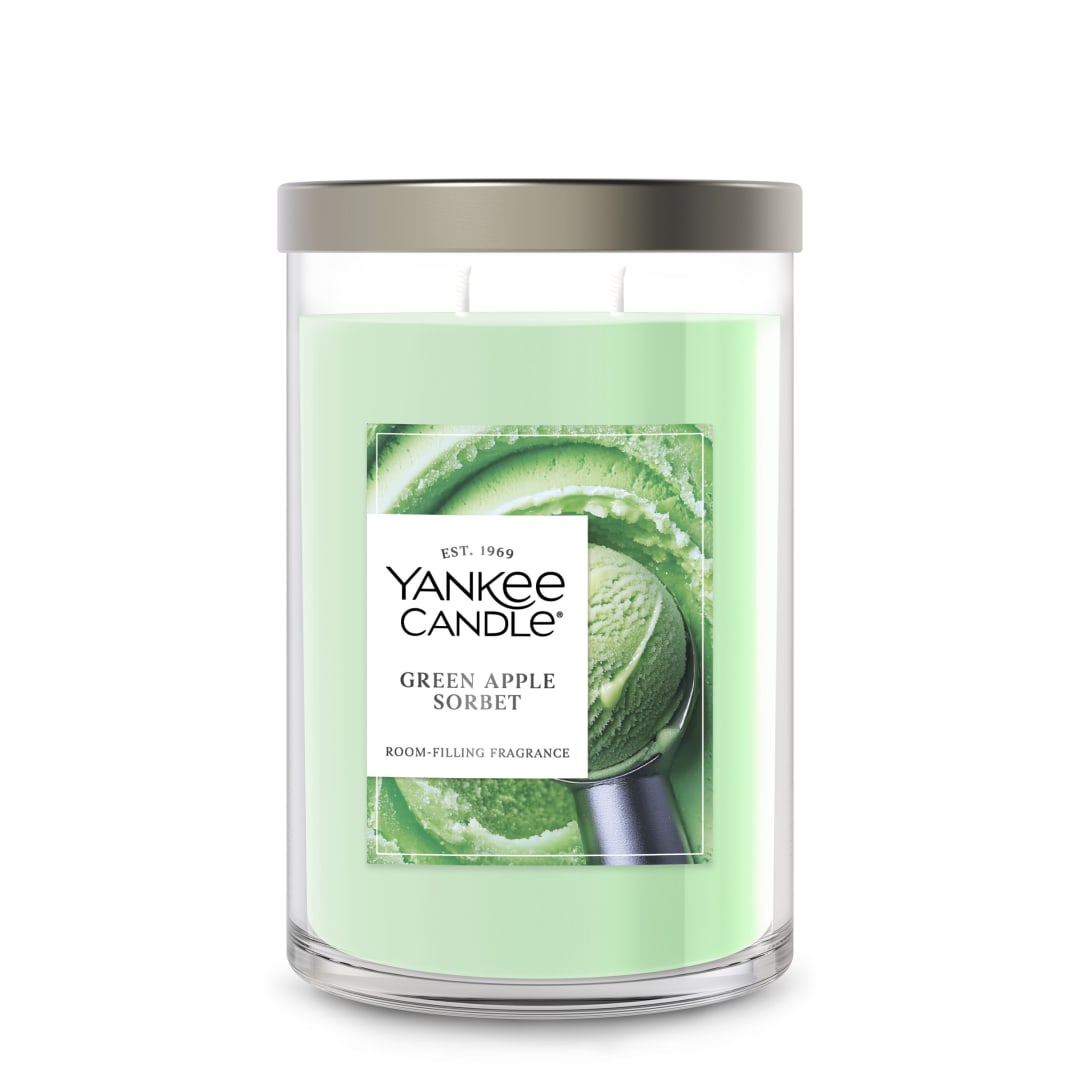 Yankee Candle Large Tumbler Scented Candle with up to 80 Hour Burn Time, Premium Plant Wax Blend for Consistent Burn, 20 oz Tumbler Candle with Room Filling Fragrance, Green Apple Sorbet