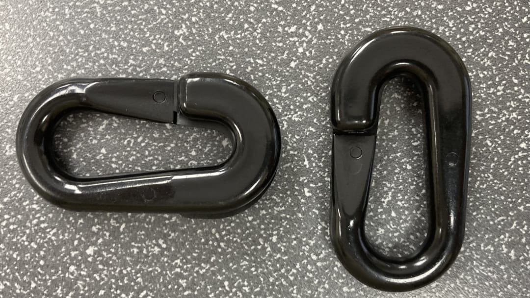 Plastic Chain Connectors - 2 P
