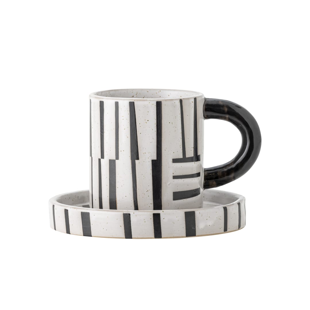 82062634 - Frankie Cup w/Saucer, Black, Stoneware STOCK: 192