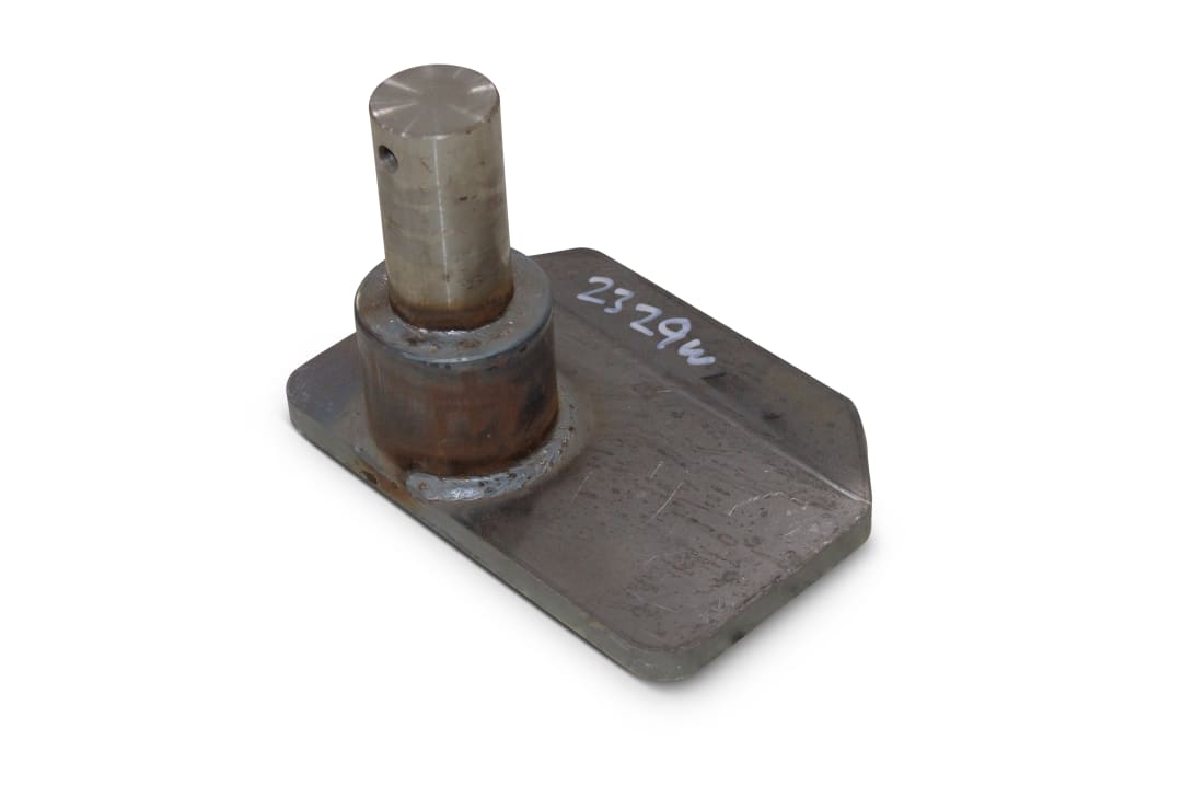 Galbreath™ Anchor Plate Weldment (Right)