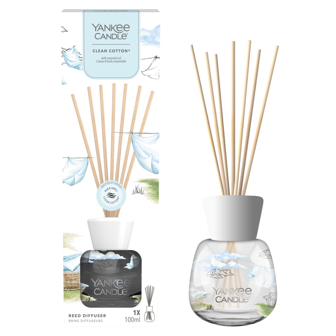 Yankee Candle® Signature Reed Diffuser | Clean Cotton | 100ml | Up to 6 Weeks of Fragrance | Perfect Gifts for Women