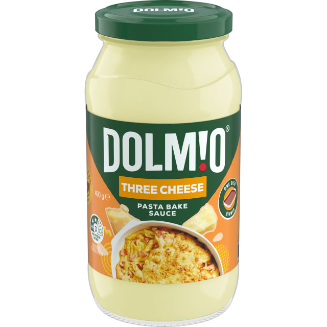 DOLMIO Pasta Bake Pasta Sauce Three Cheese 490g Jar