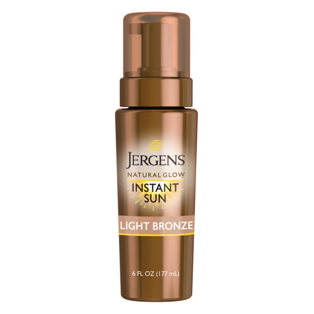 Jergens Natural Glow Self Tanner Mousse, Light Bronze Tan, 6 fl oz
