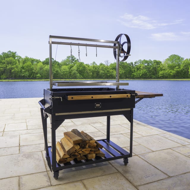Argentine/Santa Maria BBQ Heritage Grill with Wood Fire and Charcoal