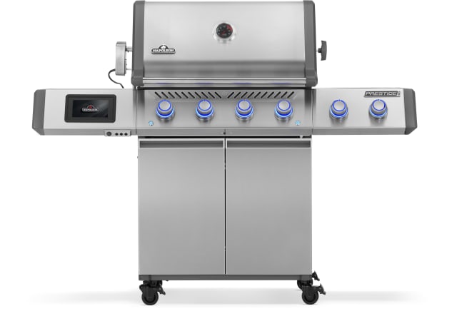 Prestige® PRO 500 Natural Gas Grill with Smart Technology