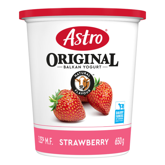 Astro Original Balkan Style Strawberry Yogurt 3.25%, 650g