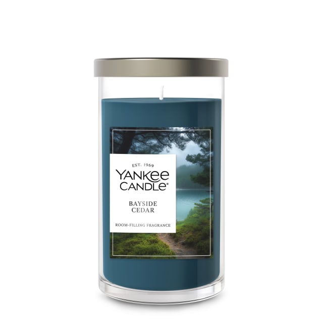Yankee Candle® Medium Pillar Scented Candle with up to 115 Hour Burn Time, Premium Plant Wax Blend for Consistent Burn, 14.25 oz Pillar Candle with Room Filling Fragrance, Bayside Cedar