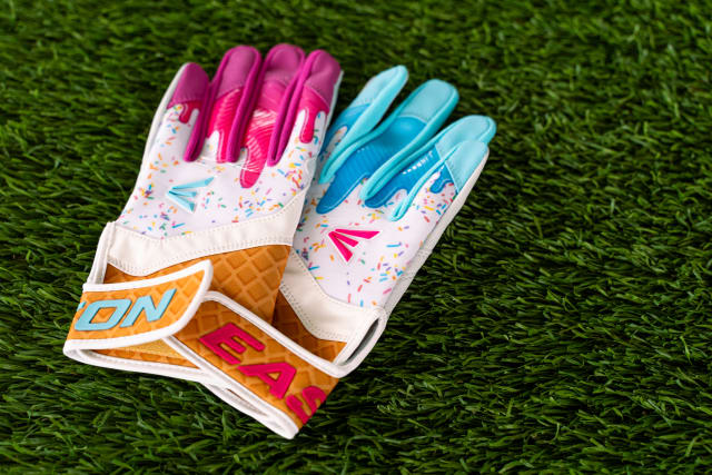 2027 Walk-Off Sugar Rush Batting Glove Product Lifestyle Imagery