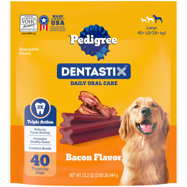 PEDIGREE DENTASTIX Adult Large Dog Dental Care Treats, Bacon Flavor, 2.08 lb. Pack (40 Treats)