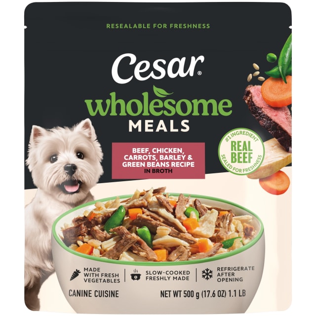 Cesar Wholesome Meals Beef, Chicken, Carrots, Barley & Green Beans Recipe, 17.6 oz. Pouch Pack of 12