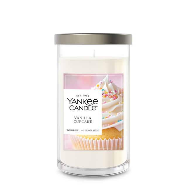 Yankee Candle® Medium Pillar Scented Candle with up to 115 Hour Burn Time, Premium Plant Wax Blend for Consistent Burn, 14.25 oz Pillar Candle with Room Filling Fragrance, Vanilla Cupcake