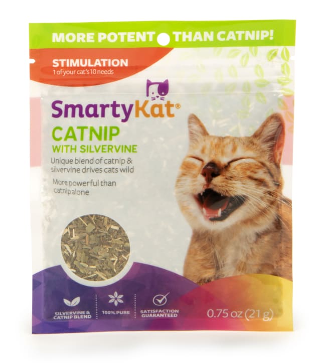 SmartyKat Catnip & Silvervine Cat Attractant, Stimulating Positive Training Aid in a Resealable Pouch, 0.75 Ounce