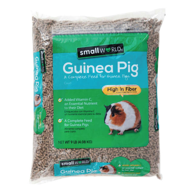 Small World Guinea Pig | Complete Feed for Guinea Pigs | Added Vitamin C, an Essential Nutrient to their Diet | 9lb