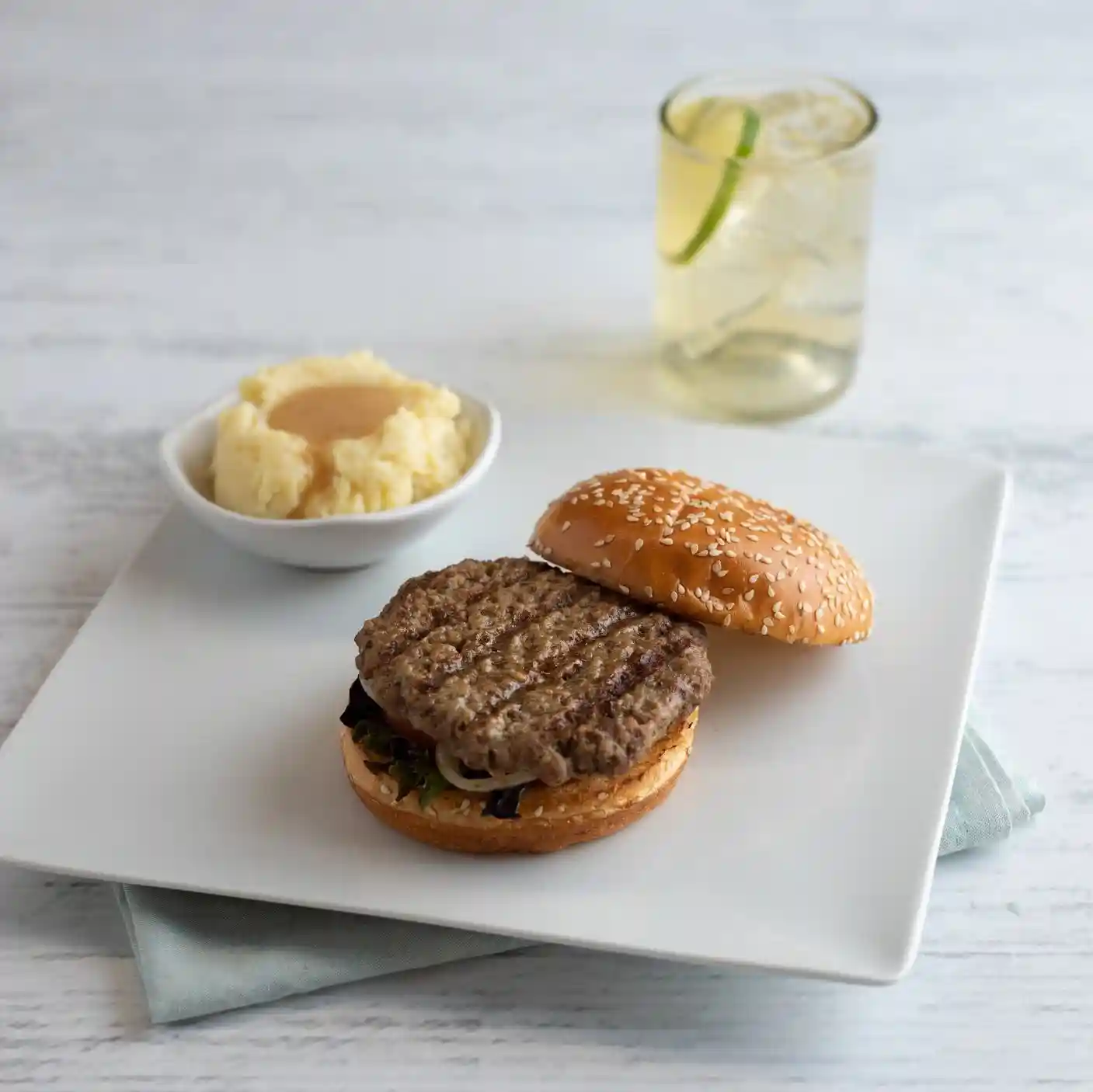The Pub® Certified Angus Beef® Flame Grilled Mini Beef Steak Burgers, 4 oz_image_3