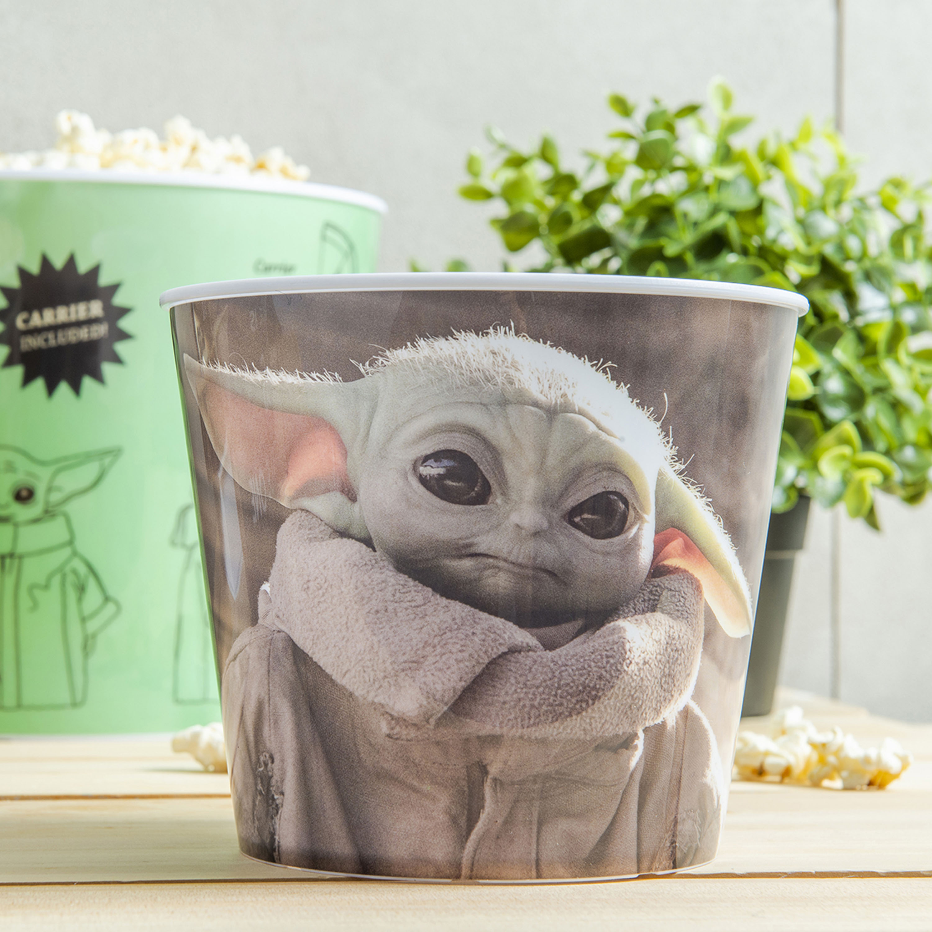 Star Wars: The Mandalorian Plastic Popcorn Container and Bowls, The Child (Baby Yoda), 5-piece set slideshow image 6 Star Wars: The Mandalorian Plastic Popcorn Container and Bowls, The Child (Baby Yoda), 5-piece set slideshow image 6