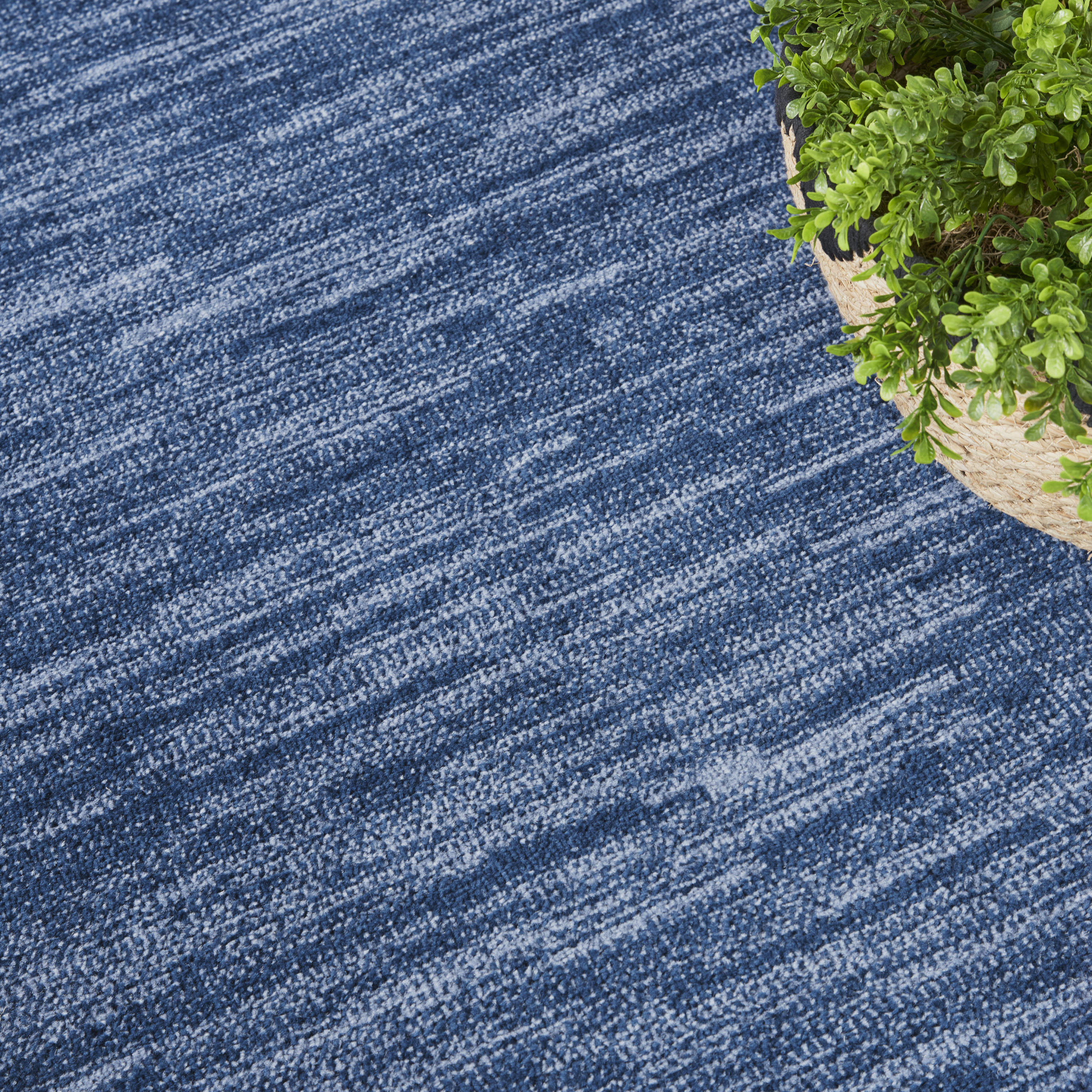 Nourison Nourison Essentials 8' x 10' Navy Blue Outdoor Rug
